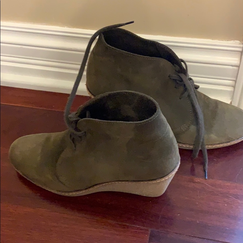 J Crew Wedge Booties Green 9